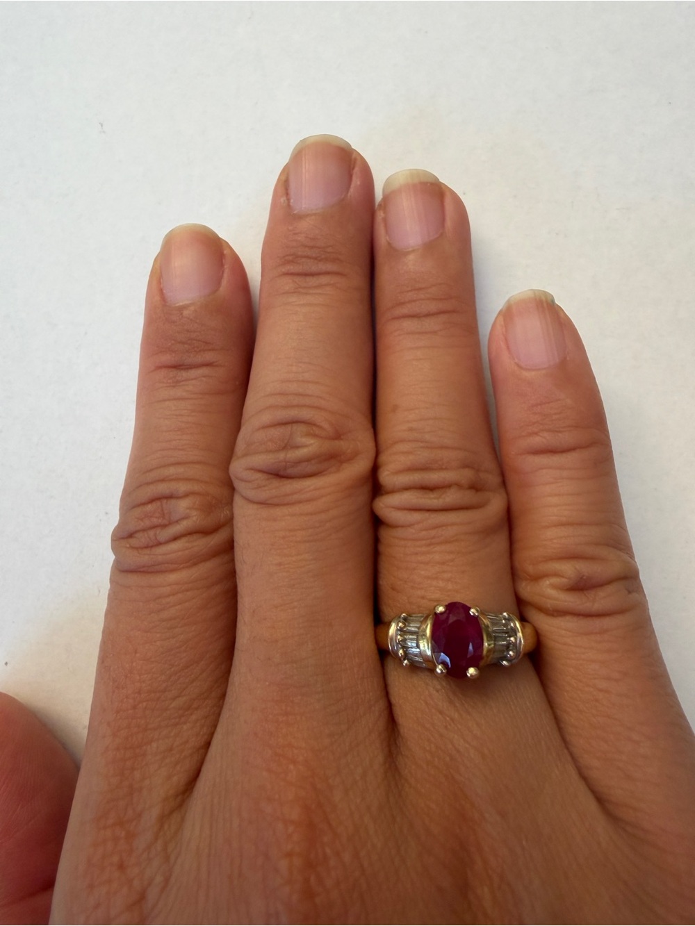 Vintage 14k solid gold ruby ring - Picture 10 of 11